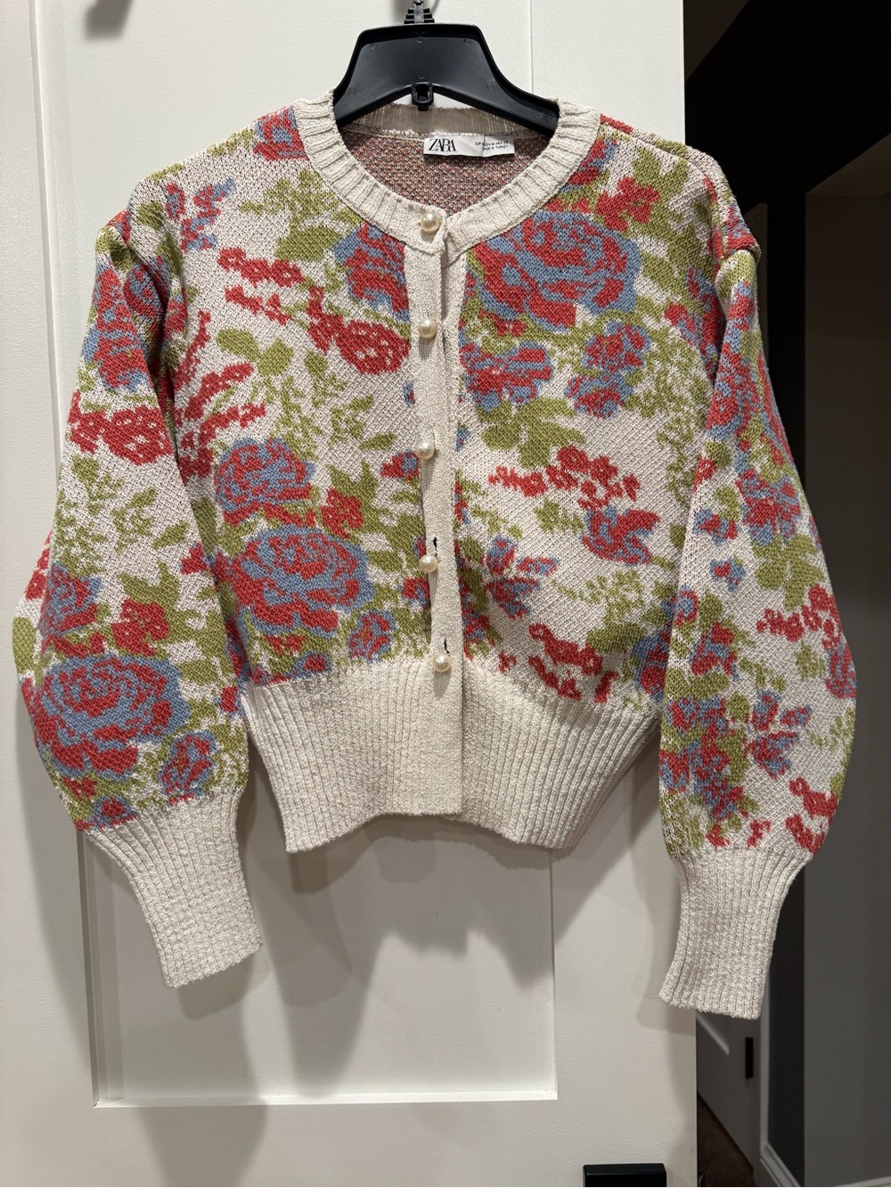 Zara Floral Cardigan in Multicolor Size Medium